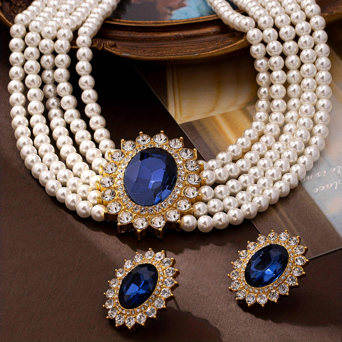 uropean and American fashion retro elegant gorgeous medieval modern style Golden plated inlaid rhinestone short necklace necklace earring set suitable for Women's daily holiday dress wedding engaSynthetic Gemstoneent vacation