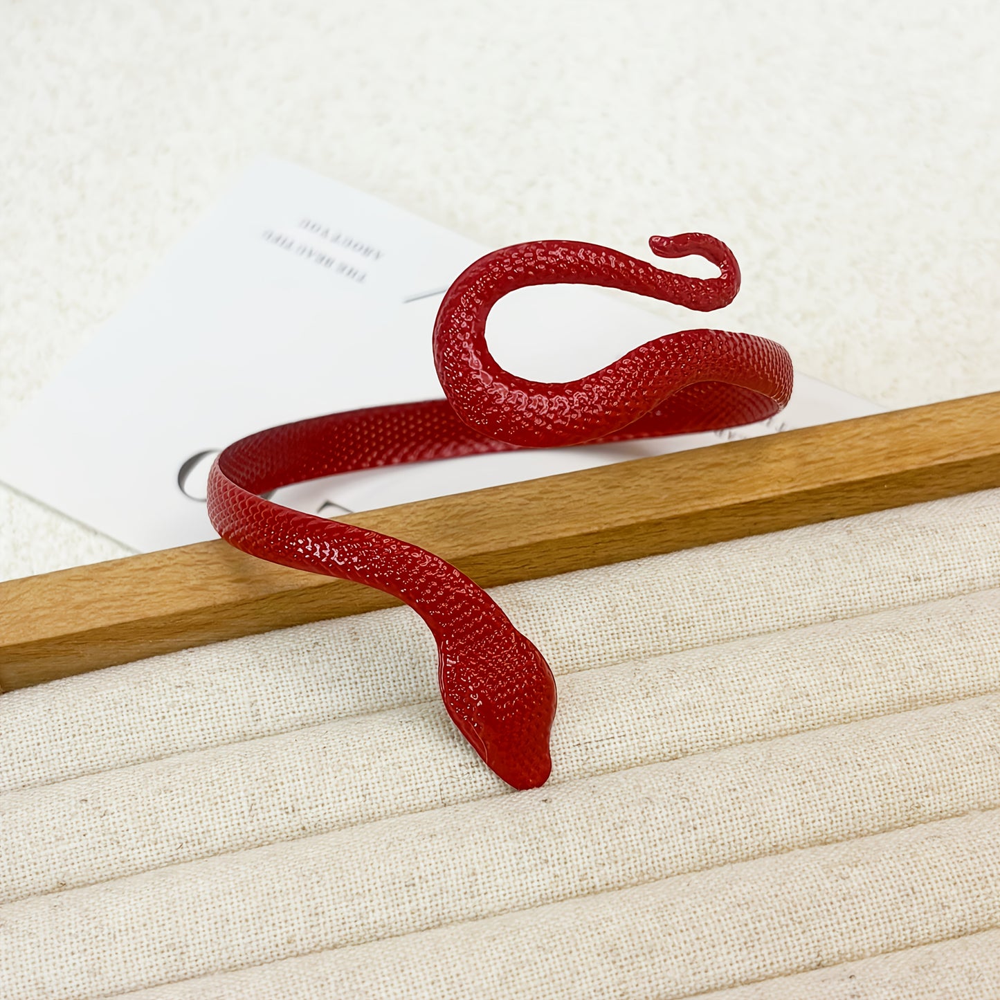 One Bracelet + One Ring/Cute Snake Jumping Bracelet and Ring Set Suitable for Women's Parties and Festivals