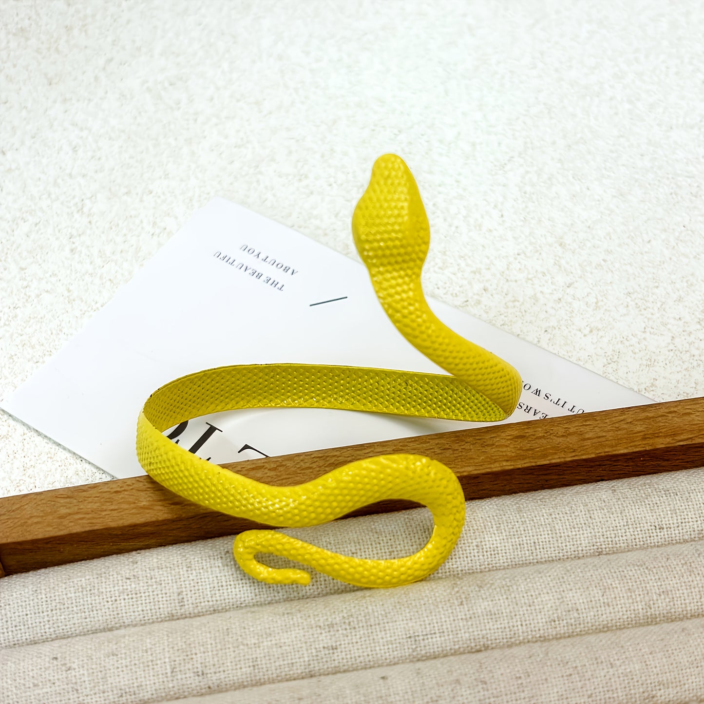 One Bracelet + One Ring/Cute Snake Jumping Bracelet and Ring Set Suitable for Women's Parties and Festivals